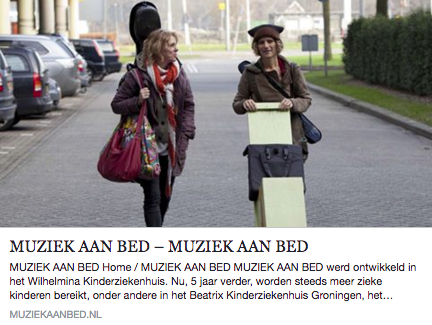Tjakina en Marieke voor of na het concert..