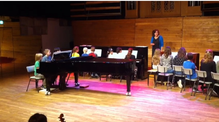 Uitvoering 'Pianodieren'
